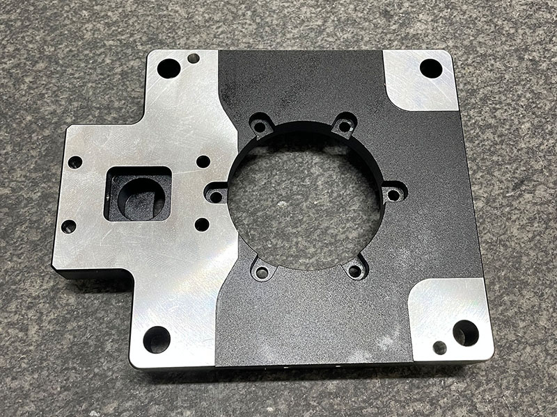 非（fēi）標鋁件